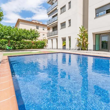 Apartman Bon Relax With Pool